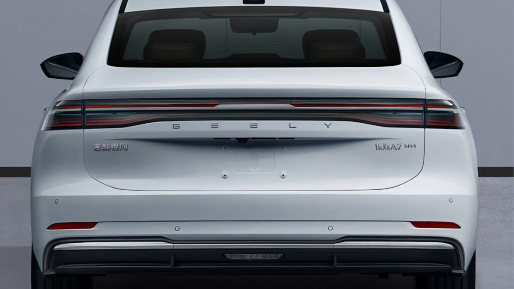 Geely Motor launches Galaxy A7 (5)