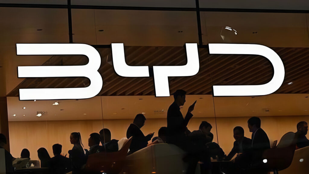 Global EV Sales Performance (6)