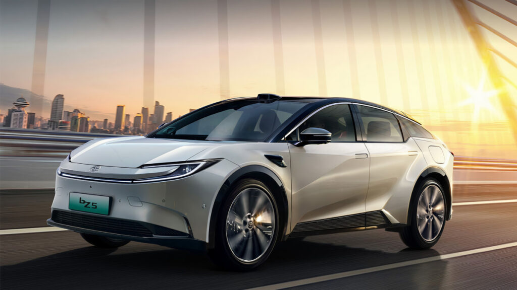 Toyota bZ5 launches in China (3)