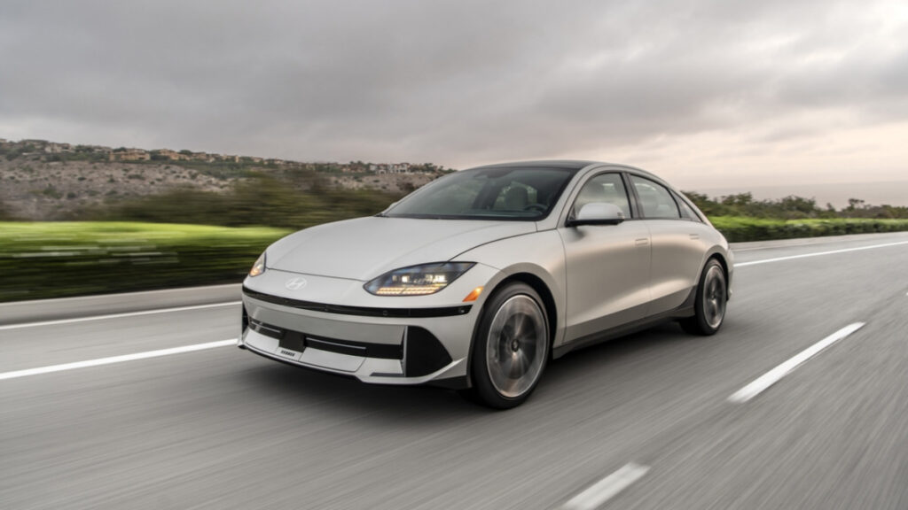 tesla replacement hyundai kia (4)