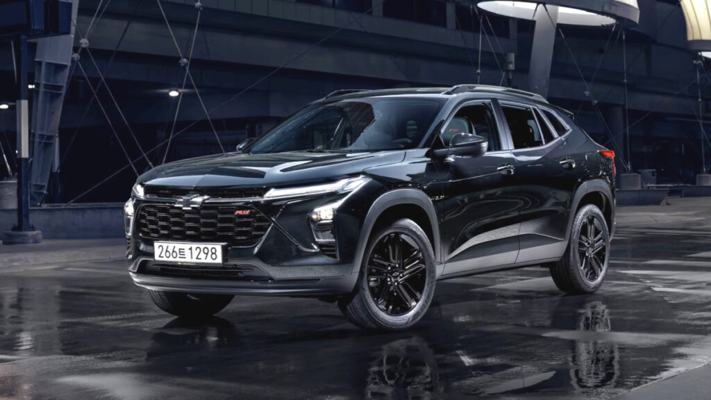 2026 trax crossover launched (3)
