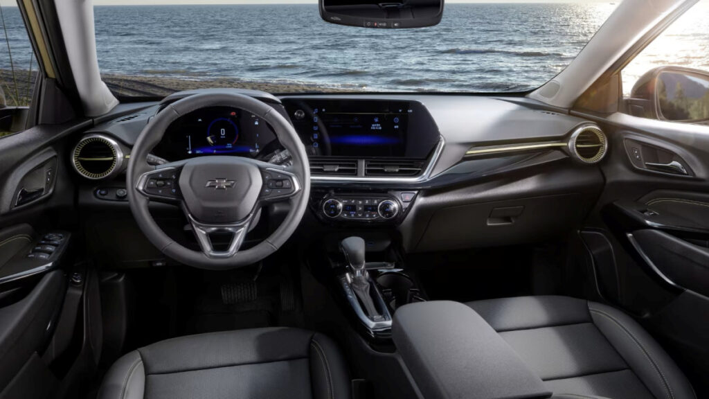 2026 trax crossover launched (5)