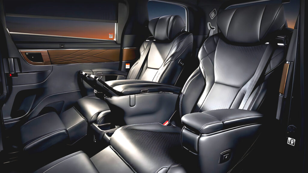 Toyota New Alphad Launch (4)