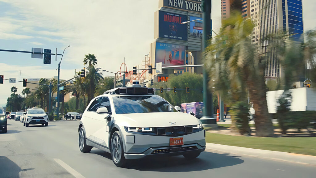 hyundai-waymo-robotaxi-ioniq5-supply-deal (2)