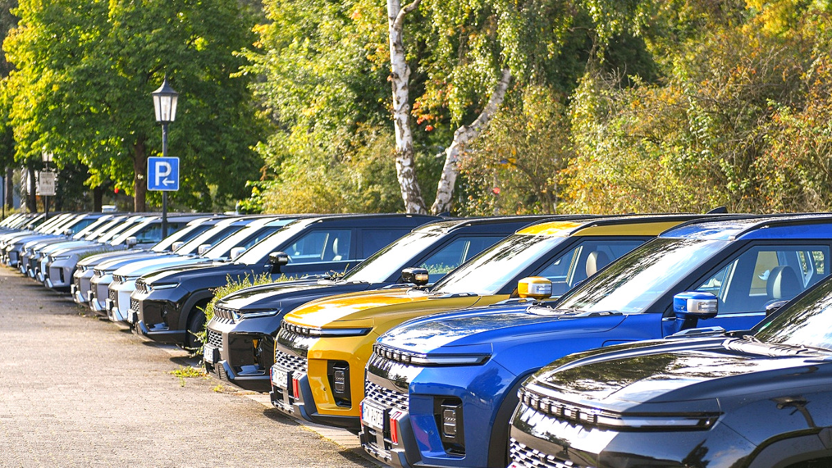 kgm-musso-ev-car-of-the-year-2026-pickup-market-share (1)