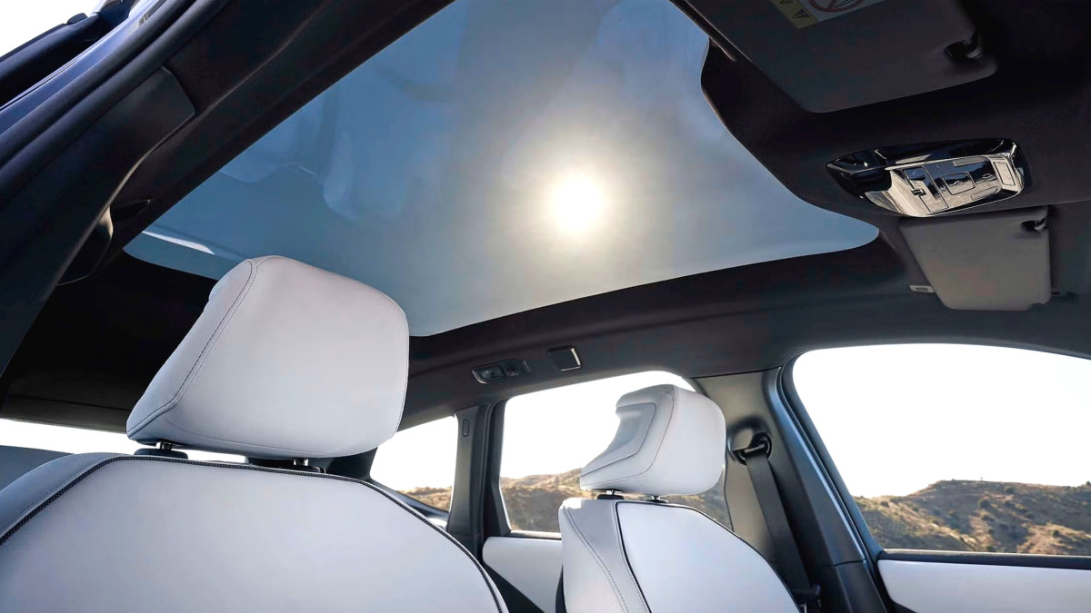 bmw-ix3-global-7-awards-805km-range-q3-launch-korea (1)