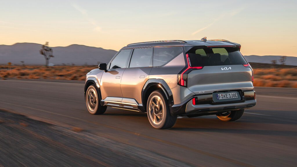 kia-ev9-gt-beats-volvo-ex90-auto-bild-evaluation (4)